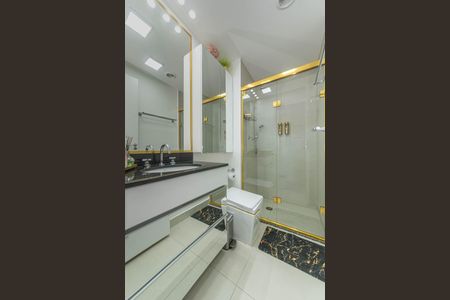 Studio para alugar com 27m², 1 quarto e 1 vaga Studio para alugar com 27m², 1 quarto e 1 vagaBanheiro