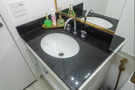 Studio para alugar com 27m², 1 quarto e 1 vaga Studio para alugar com 27m², 1 quarto e 1 vagaBanheiro