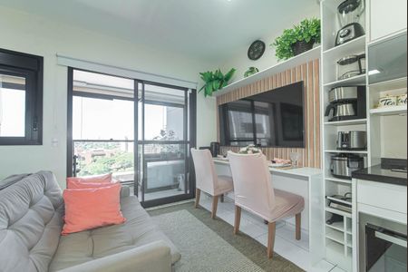 Sala de kitnet/studio para alugar com 1 quarto, 27m² em Jardim das Acacias, São Paulo