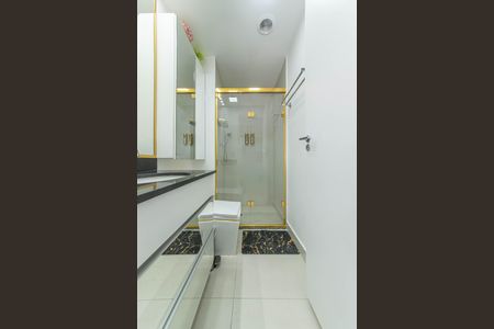 Studio para alugar com 27m², 1 quarto e 1 vaga Studio para alugar com 27m², 1 quarto e 1 vagaBanheiro