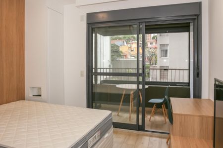 Studio para alugar com 28m², 1 quarto e sem vaga Studio para alugar com 28m², 1 quarto e sem vagaStudio