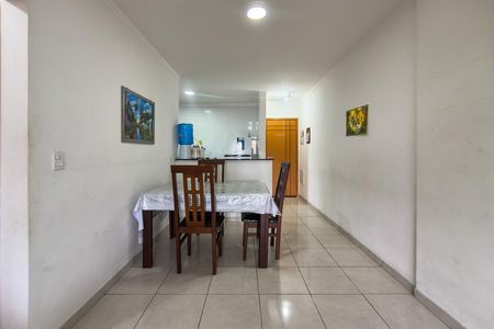 Sala de apartamento para alugar com 2 quartos, 92m² em Guilhermina, Praia Grande