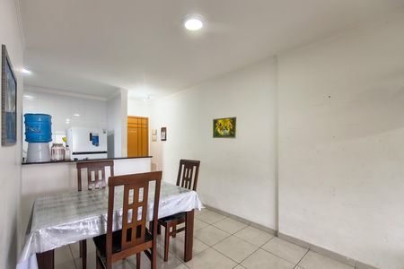 Apartamento para alugar com 92m², 2 quartos e 1 vaga Apartamento para alugar com 92m², 2 quartos e 1 vagaSala