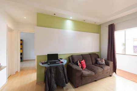 Apartamento à venda com 1 quarto, 60m² em Marechal Rondon, Canoas