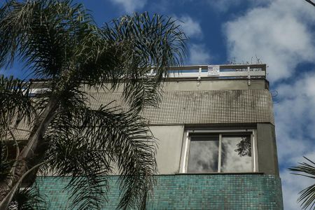 Apartamento à venda com 211m², 2 quartos e 2 vagasPlaca