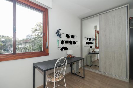 Apartamento à venda com 211m², 2 quartos e 2 vagasQuarto 2