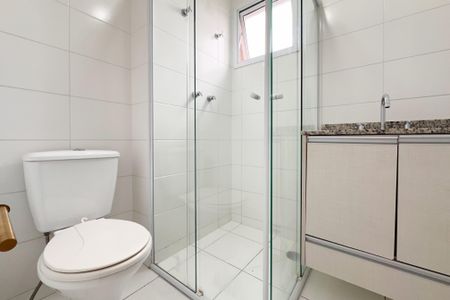 Apartamento para alugar com 59m², 2 quartos e 2 vagas Apartamento para alugar com 59m², 2 quartos e 2 vagasBanheiro da Suíte