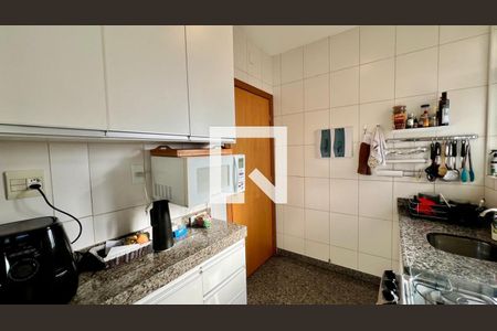 Apartamento à venda com 111m², 3 quartos e 1 vaga Apartamento à venda com 111m², 3 quartos e 1 vagaCozinha