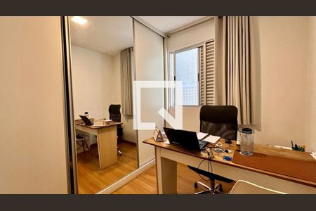 Apartamento à venda com 111m², 3 quartos e 1 vaga Apartamento à venda com 111m², 3 quartos e 1 vagaQuarto