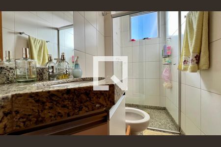 Apartamento à venda com 111m², 3 quartos e 1 vaga Apartamento à venda com 111m², 3 quartos e 1 vagaBanheiro