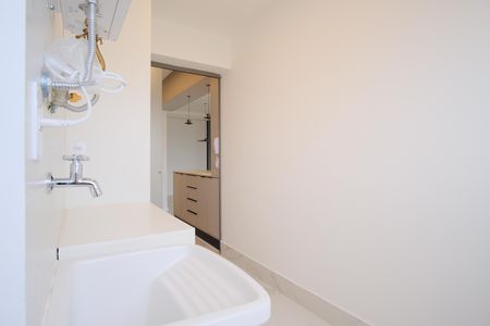Apartamento à venda com 92m², 2 quartos e 2 vagasÁrea de Serviço