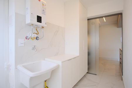 Apartamento à venda com 92m², 2 quartos e 2 vagasÁrea de Serviço