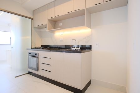 Apartamento à venda com 92m², 2 quartos e 2 vagasCozinha