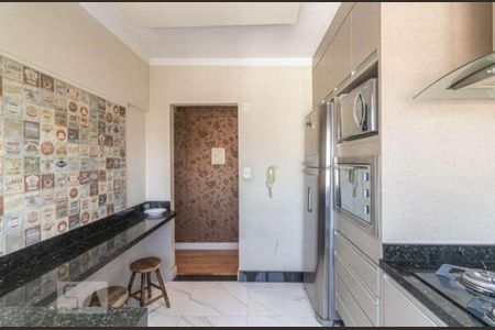 Cozinha de apartamento para alugar com 2 quartos, 54m² em Chácara Cruzeiro do Sul, São Paulo
