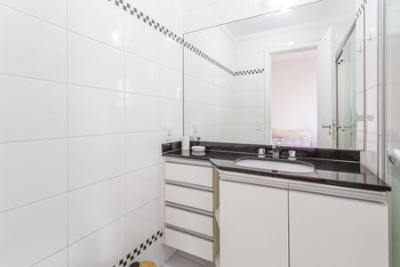 Apartamento para alugar com 40m², 1 quarto e 1 vaga Apartamento para alugar com 40m², 1 quarto e 1 vagaBanheiro da Suíte