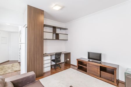 Sala de apartamento para alugar com 1 quarto, 40m² em Itaim Bibi, São Paulo