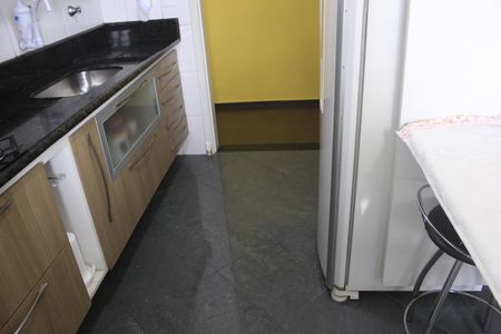 Apartamento à venda com 57m², 2 quartos e 1 vagaCozinha