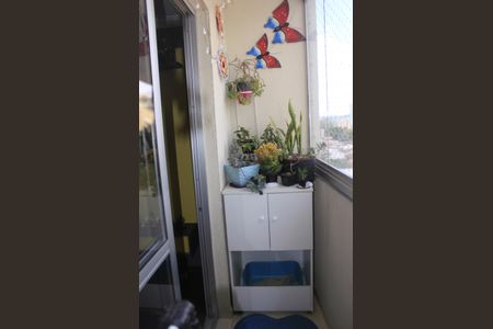 Apartamento à venda com 57m², 2 quartos e 1 vagaVaranda