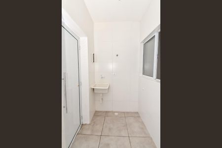 Casa para alugar com 36m², 1 quarto e sem vaga Casa para alugar com 36m², 1 quarto e sem vagaCozinha e Área de Serviço