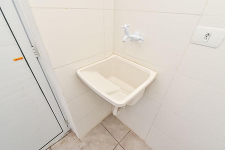 Casa para alugar com 36m², 1 quarto e sem vaga Casa para alugar com 36m², 1 quarto e sem vagaCozinha e Área de Serviço