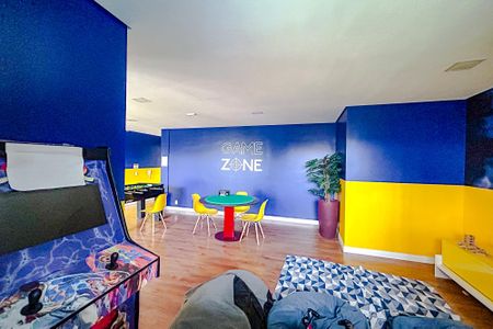 Apartamento para alugar com 67m², 3 quartos e 1 vagaÁrea comum 