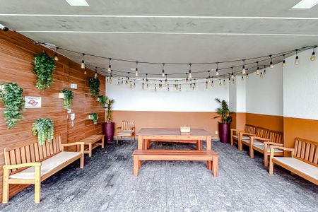 Apartamento para alugar com 67m², 3 quartos e 1 vagaÁrea comum