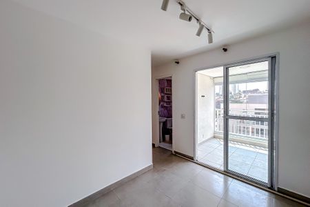 Apartamento para alugar com 67m², 3 quartos e 1 vagaSala