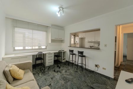 Sala de apartamento para alugar com 1 quarto, 50m² em Consolação, São Paulo