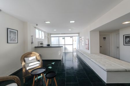 Apartamento para alugar com 50m², 1 quarto e 1 vaga Apartamento para alugar com 50m², 1 quarto e 1 vagaÁrea comum - Salão de festas