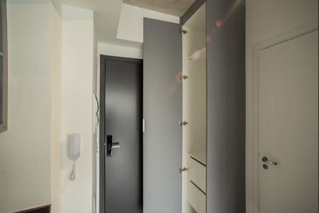 Cozinha de kitnet/studio à venda com 1 quarto, 21m² em Vila Clementino, São Paulo