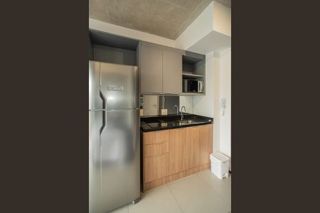 Cozinha de kitnet/studio à venda com 1 quarto, 21m² em Vila Clementino, São Paulo