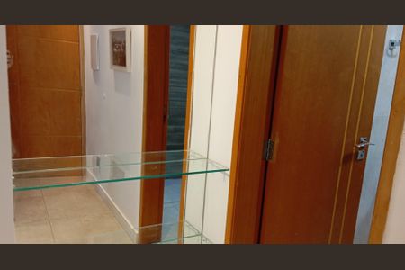 Corredor de apartamento para alugar com 1 quarto, 40m² em Bela Vista, São Paulo