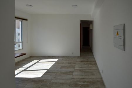 Apartamento para alugar com 45m², 1 quarto e 1 vaga Apartamento para alugar com 45m², 1 quarto e 1 vagaSALA