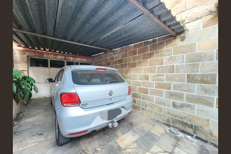 Casa à venda com 288m², 3 quartos e 1 vaga Casa à venda com 288m², 3 quartos e 1 vagaGaragem