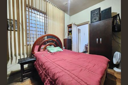 Casa à venda com 288m², 3 quartos e 1 vaga Casa à venda com 288m², 3 quartos e 1 vagaQuarto 1