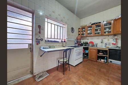 Casa à venda com 288m², 3 quartos e 1 vaga Casa à venda com 288m², 3 quartos e 1 vagaCozinha
