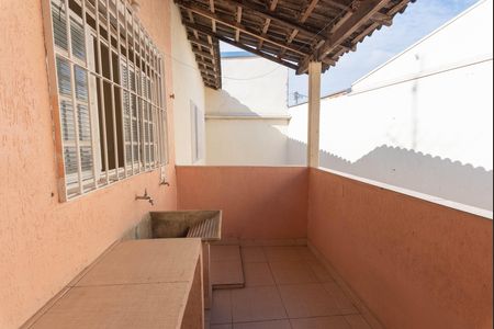 Casa à venda com 230m², 5 quartos e 6 vagas Casa à venda com 230m², 5 quartos e 6 vagasCasa 2- Área de Serviço