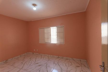 Casa à venda com 230m², 3 quartos e 4 vagas Casa à venda com 230m², 3 quartos e 4 vagasCasa 2-Quarto 1