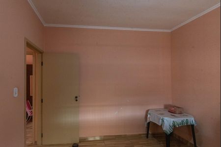 Casa à venda com 230m², 5 quartos e 6 vagas Casa à venda com 230m², 5 quartos e 6 vagasQuarto 2