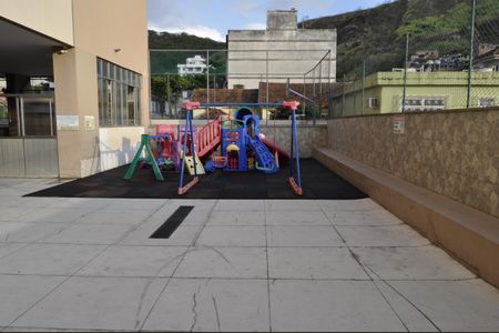 Apartamento à venda com 83m², 2 quartos e 1 vagaÁrea comum