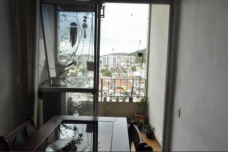 Apartamento à venda com 83m², 2 quartos e 1 vagaVaranda Sala