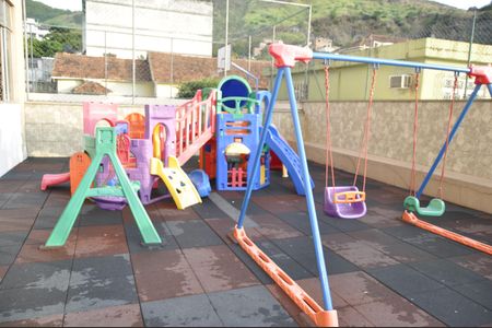 Apartamento à venda com 83m², 2 quartos e 1 vagaÁrea comum