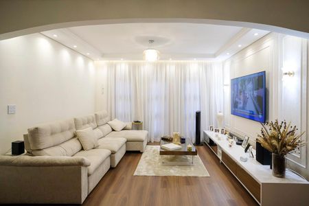 Casa à venda com 3 quartos, 243m² em Nova Gerti, São Caetano do Sul