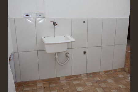 Casa para alugar com 42m², 1 quarto e sem vagaÁrea de serviço