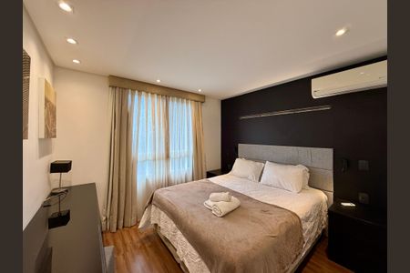 Apartamento para alugar com 69m², 1 quarto e 1 vagaSuíte 