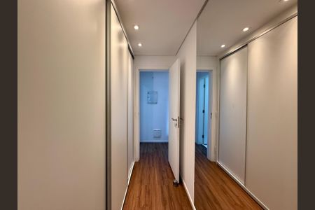 Apartamento para alugar com 69m², 1 quarto e 1 vagaCloset Suite 
