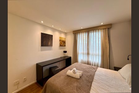 Apartamento para alugar com 69m², 1 quarto e 1 vagaSuíte 