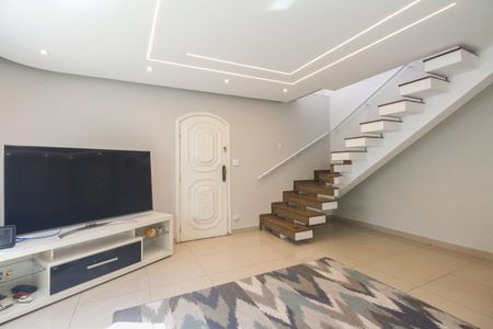 Casa à venda com 225m², 4 quartos e 3 vagasSala 