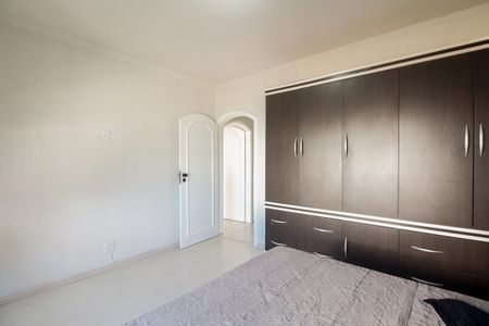 Casa à venda com 225m², 4 quartos e 3 vagasQuarto 1