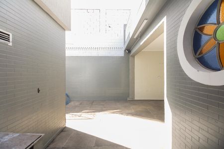 Casa à venda com 225m², 4 quartos e 3 vagasQuintal 